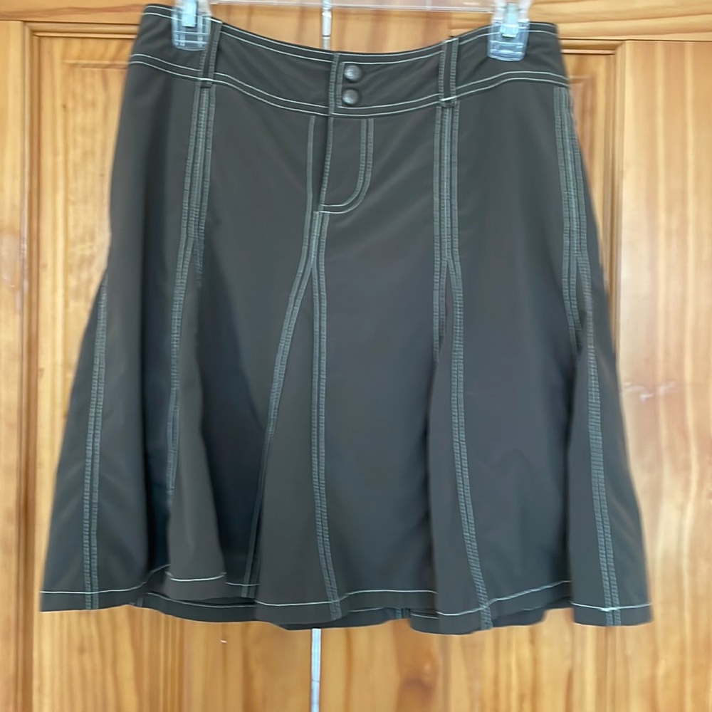 Athleta Whatever Skort sz 4 olive